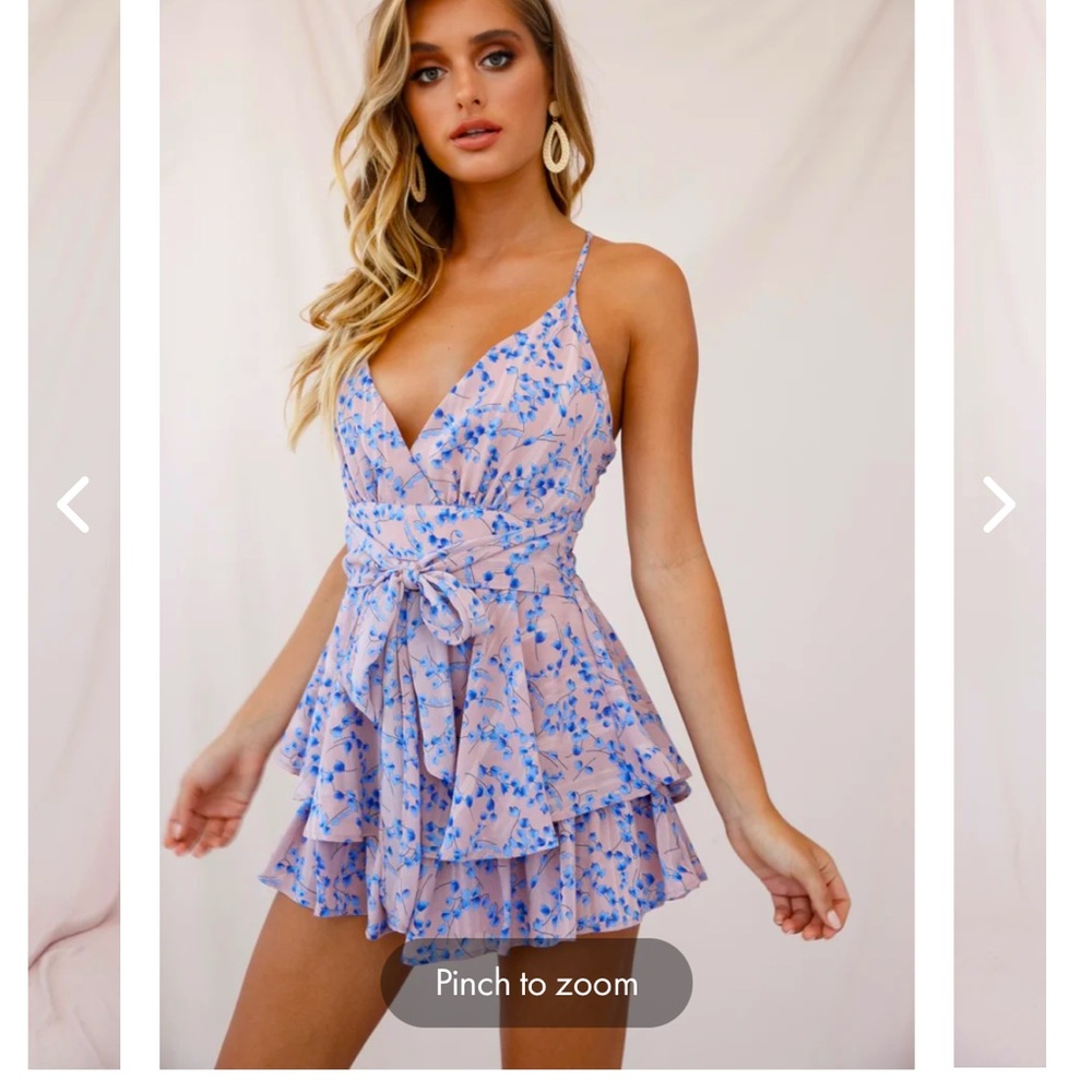 Selfie Leslie floral romper